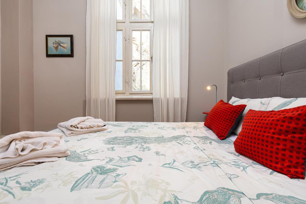 The Old Town Vintage 2-Bedroom Jewel By Flat Mаnager Plovdiv Bagian luar foto