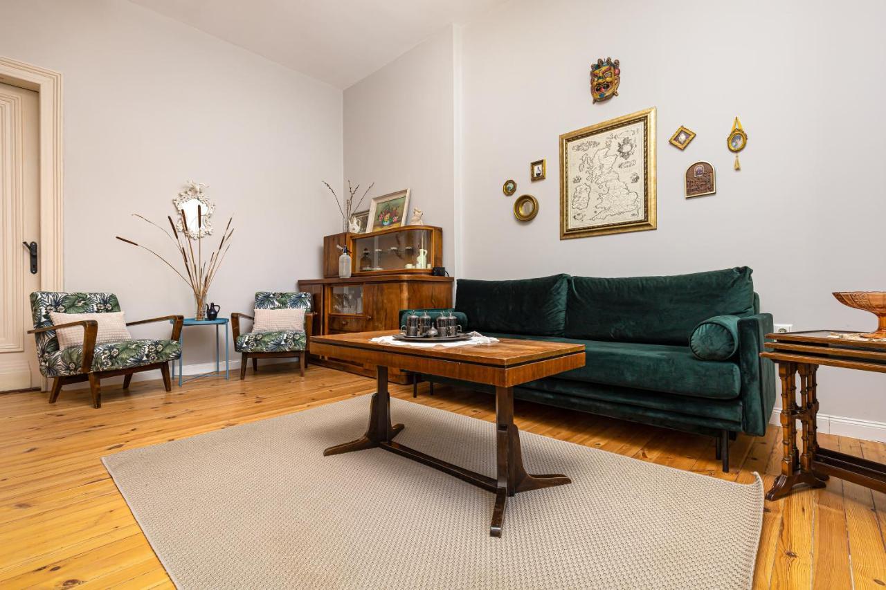 The Old Town Vintage 2-Bedroom Jewel By Flat Mаnager Plovdiv Bagian luar foto